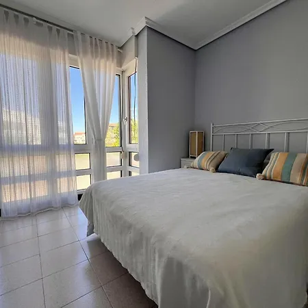 Trasmiera Apartment *