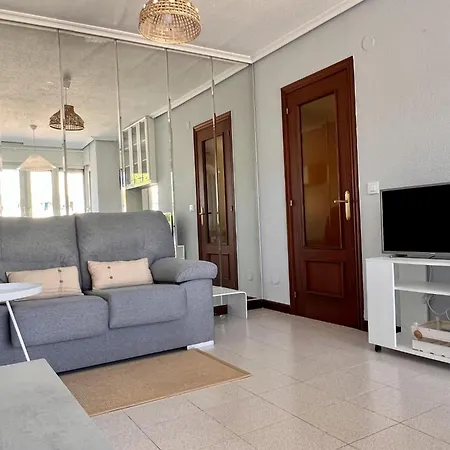 Trasmiera Apartment *