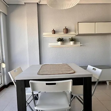 Trasmiera Apartment