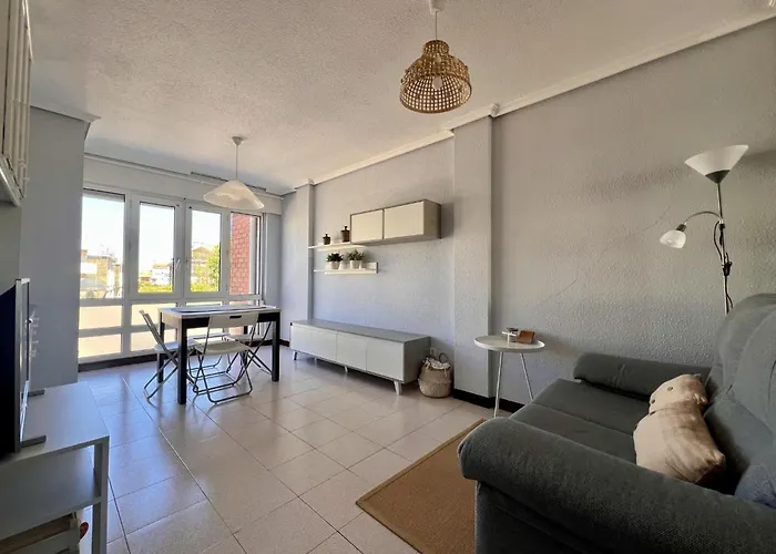 Trasmiera Apartment